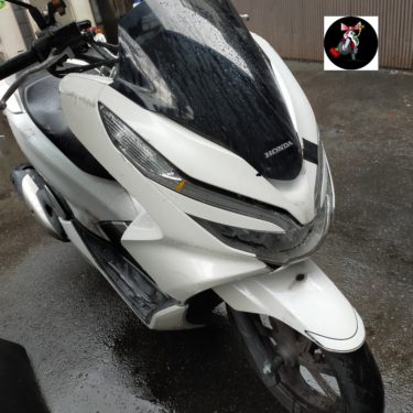 下京区 PCX (JF81)のリアタイヤ・ブレーキシュー交換作業 出張修理